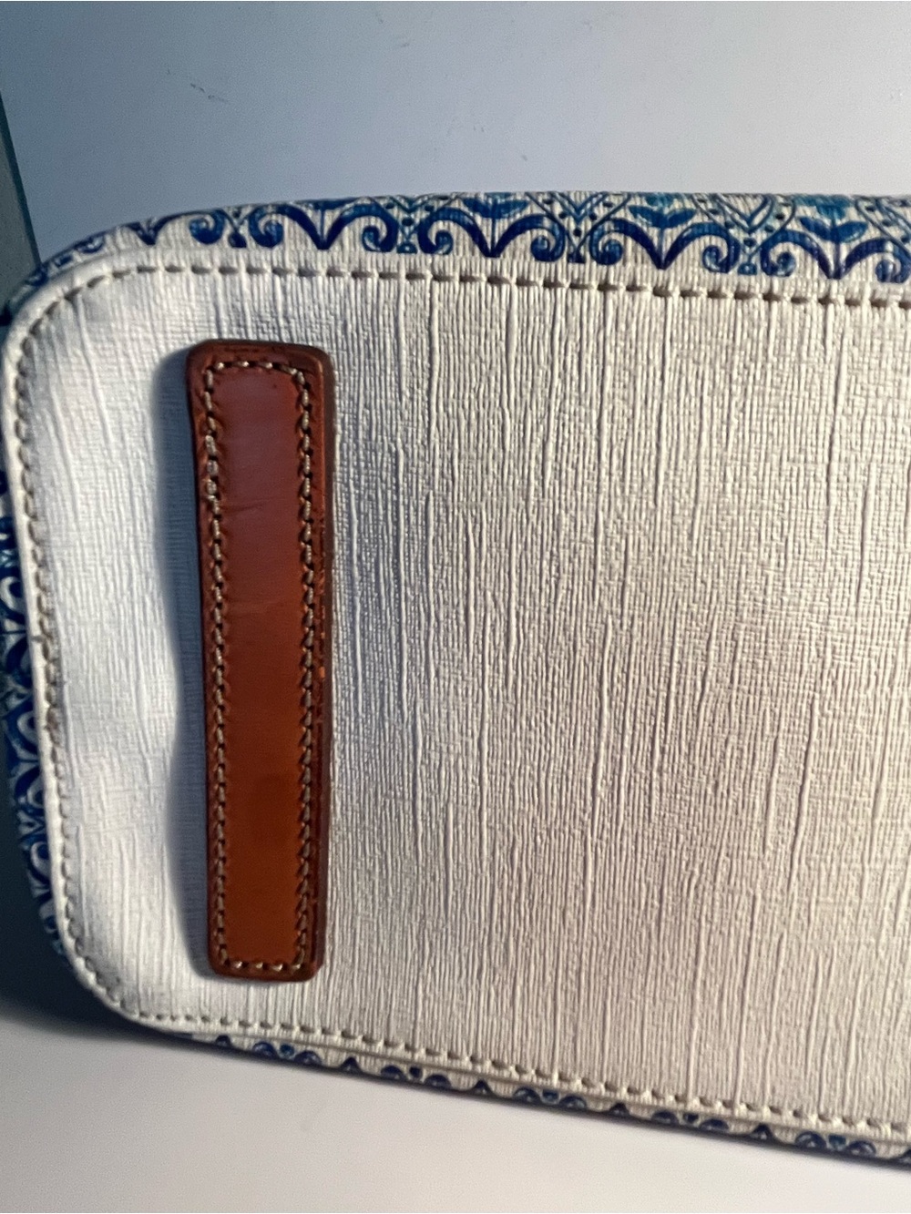 BRIGHTON ππ( RARE ) CASABLANCA COLLECTION πππPrint Tote with Tan Trim π - Picture 12 of 13
